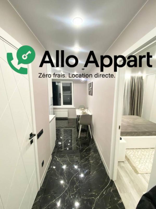 Studio - 30 m² - 1 pièce