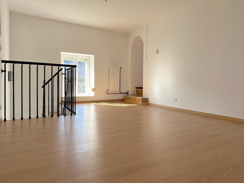 Maison - 185 m² - 6 pièces