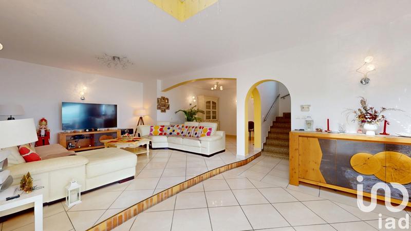 Maison - 155 m² - 5 pièces