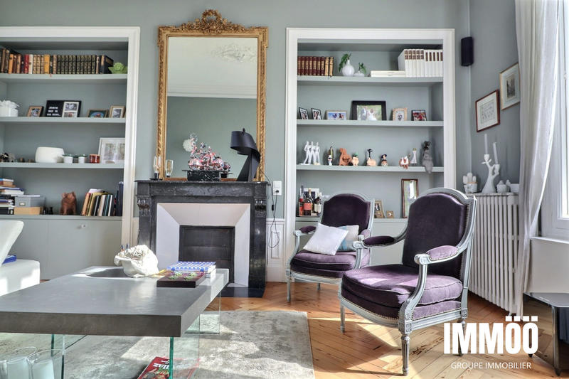 Maison - 188 m² - 9 pièces