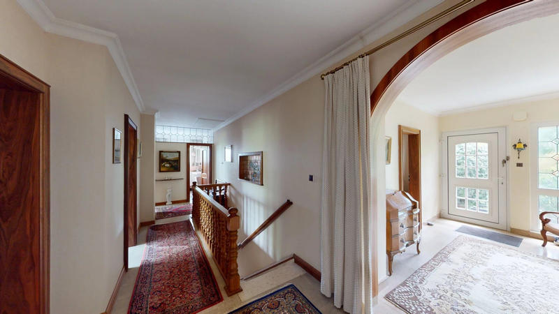 Maison - 192 m² - 5 pièces