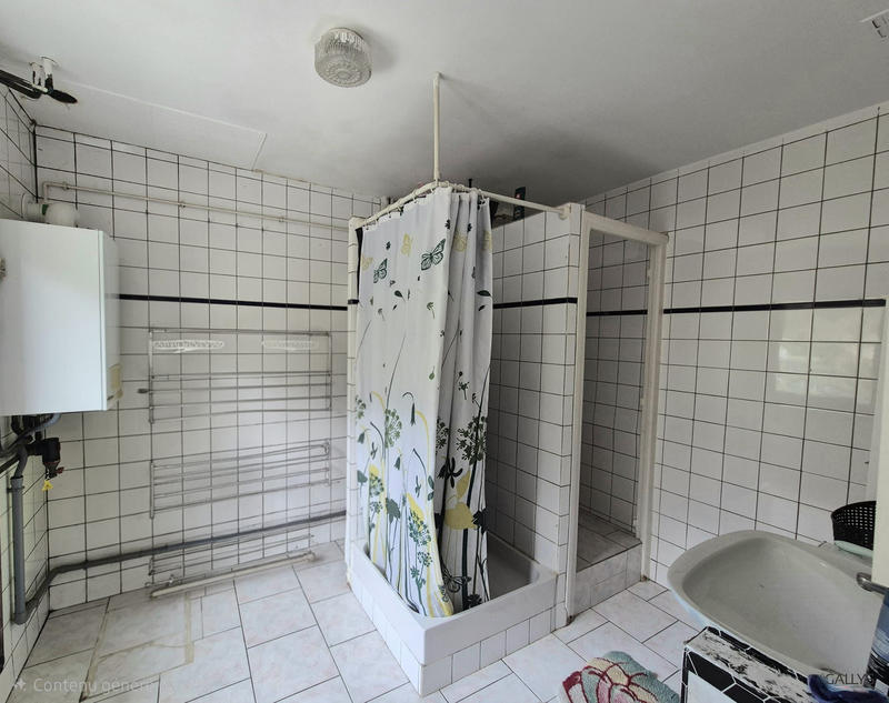 Appartement - 149 m² - 8 pièces