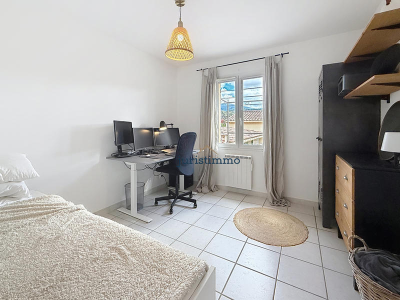 Villa - 124 m² - 6 pièces