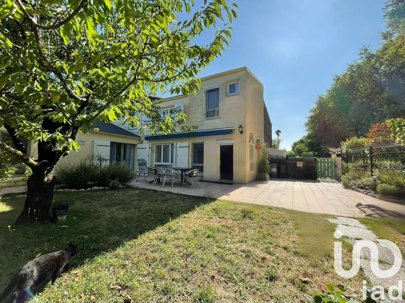 Maison - 120 m² - 5 pièces