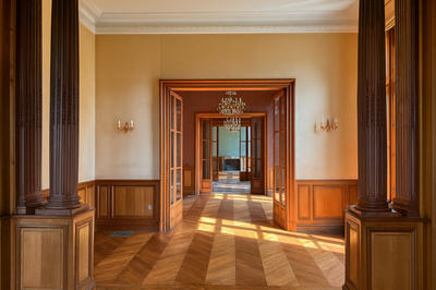 Appartement - 630 m² - 9 pièces