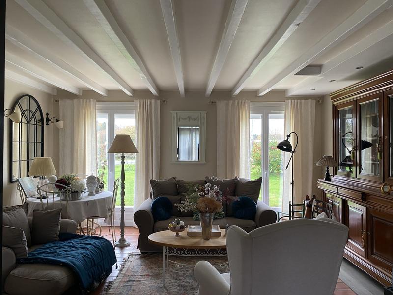 Maison traditionnelle - 220 m² - 10 pièces