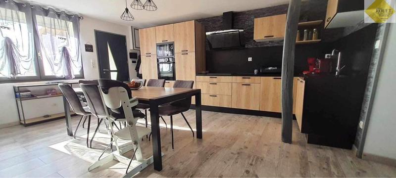 Maison - 156 m² - 9 pièces