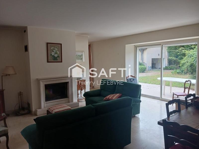 Maison - 223 m² - 7 pièces