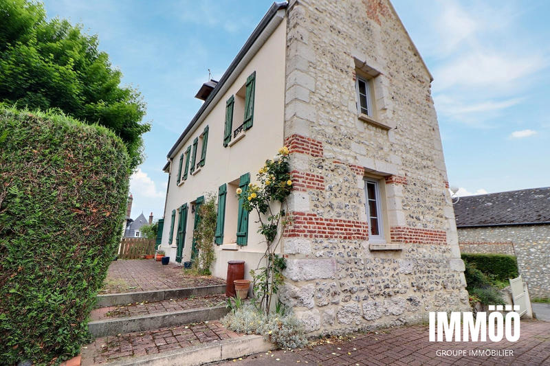 Maison - 131 m² - 5 pièces