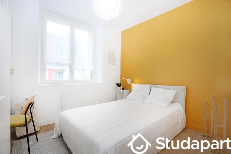 Chambre - 11 m² - 1 pièce