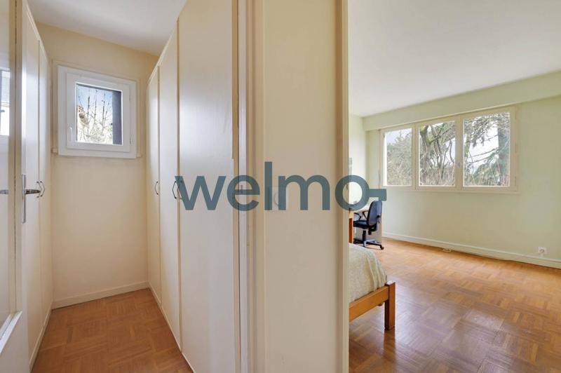 Appartement - 120 m² - 5 pièces