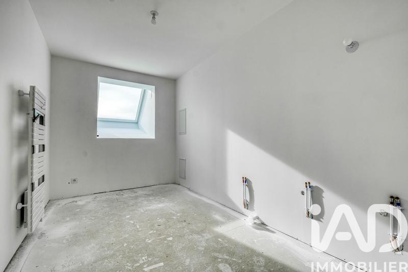 Maison - 192 m² - 10 pièces