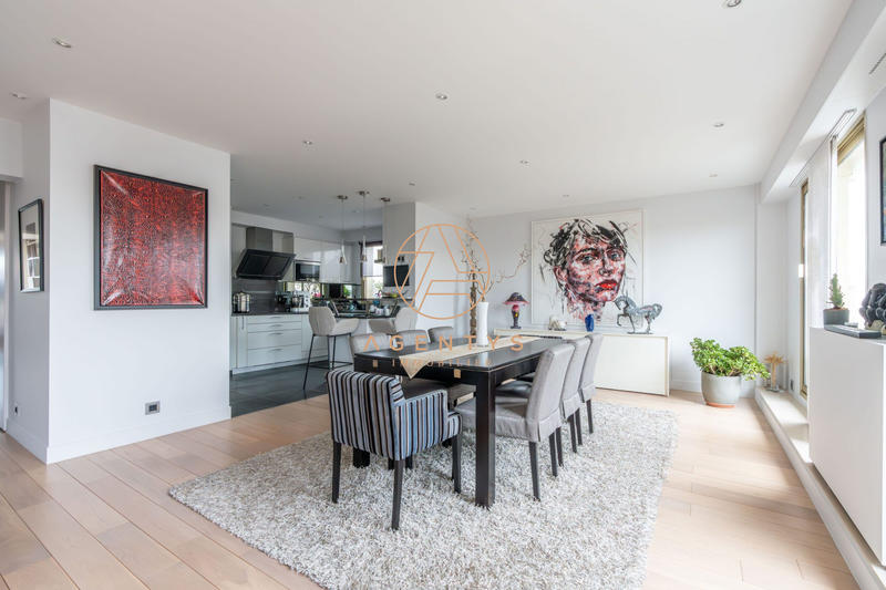 Appartement - 139 m² - 5 pièces