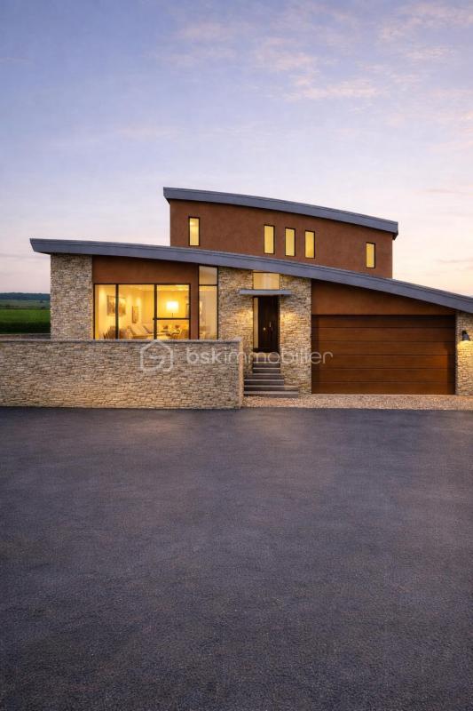 Maison d'architecte - 202 m² - 3 pièces