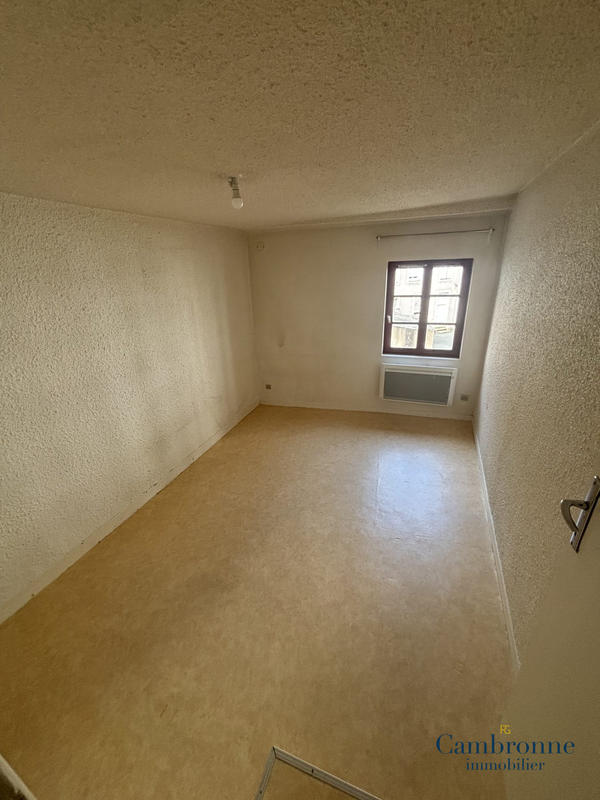 Appartement - 43 m² - 3 pièces