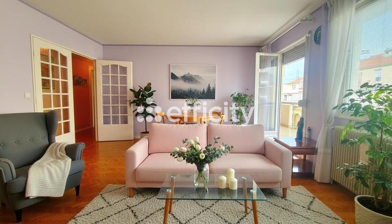 Appartement - 80 m² - 3 pièces