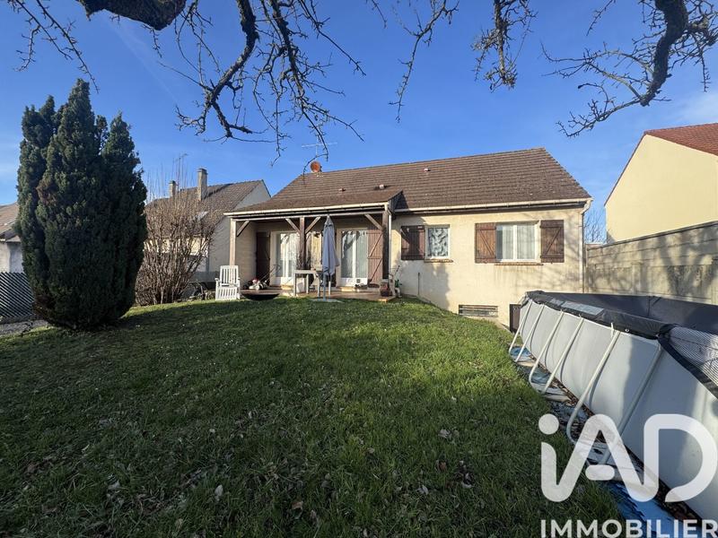 Maison - 80 m² - 5 pièces