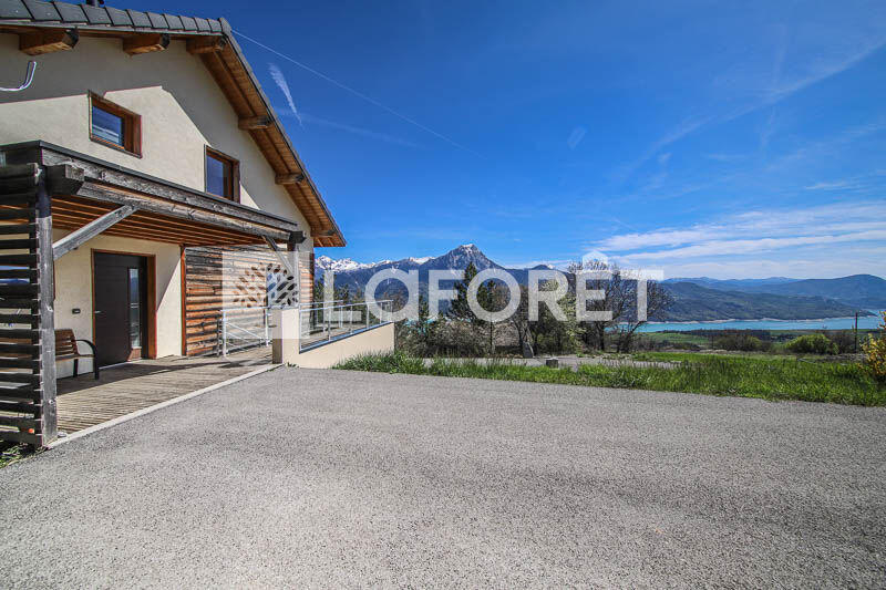 Maison - 157 m² - 5 pièces