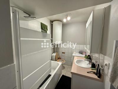 Immeuble - 405 m² - 22 pièces