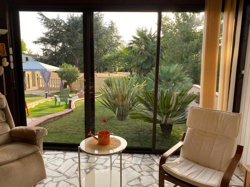 Maison - 240 m² - 5 pièces