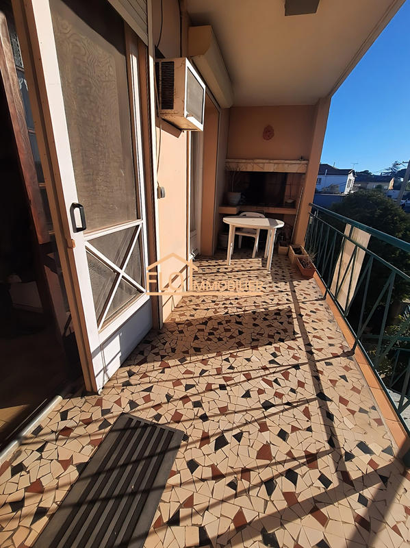 Maison - 180 m² - 8 pièces