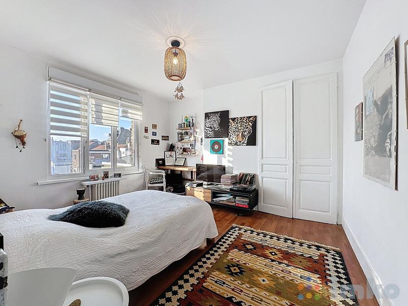 Maison - 182 m² - 6 pièces