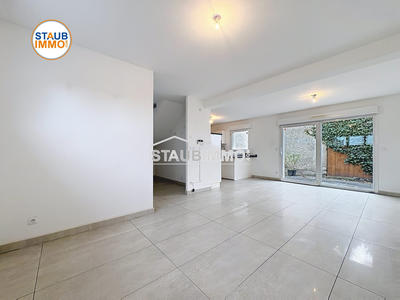 Maison - 111 m² - 5 pièces