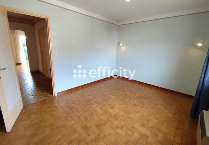 Maison - 123 m² - 5 pièces