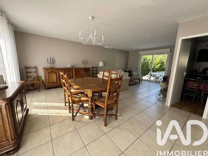 Maison - 110 m² - 5 pièces