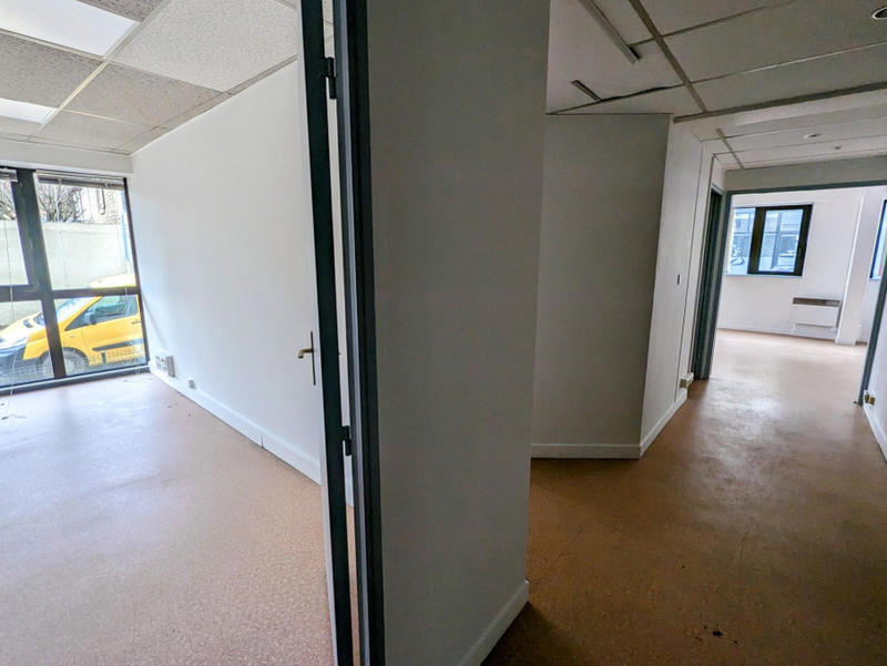 Bureau - 210 m²