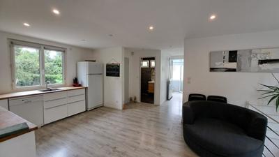 Maison - 123 m² - 7 pièces