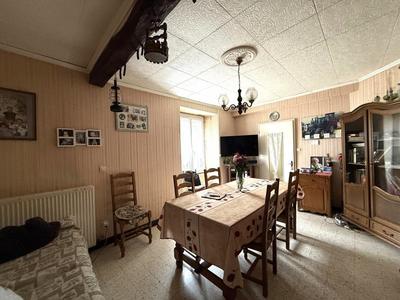 Maison - 64 m² - 3 pièces