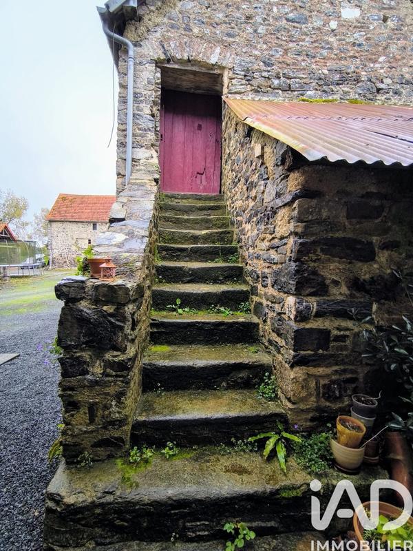 Maison - 186 m² - 5 pièces