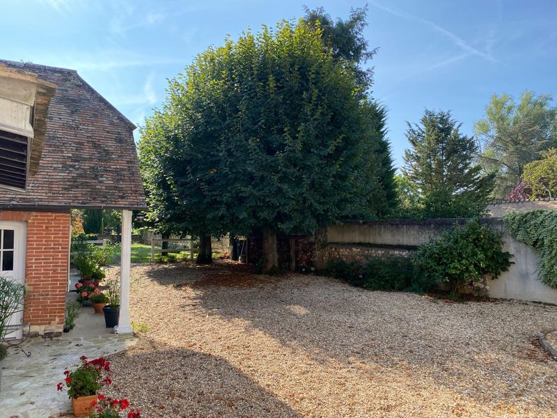 Maison ancienne - 179 m² - 8 pièces