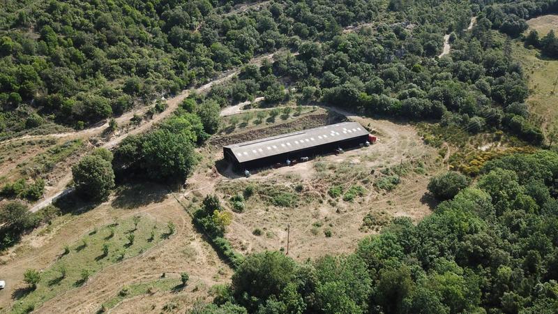 Maison - 430 m² - 16 pièces