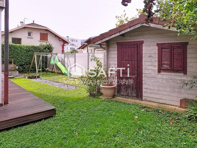 Villa - 180 m² - 5 pièces