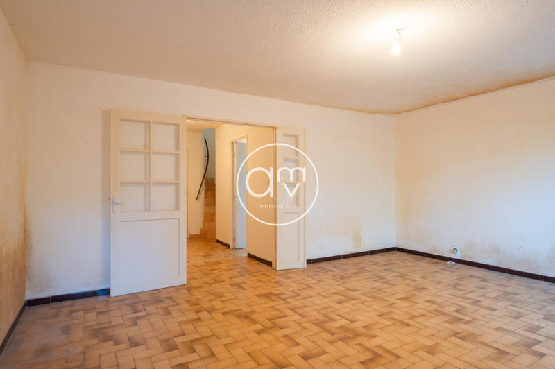 Villa - 80 m² - 4 pièces