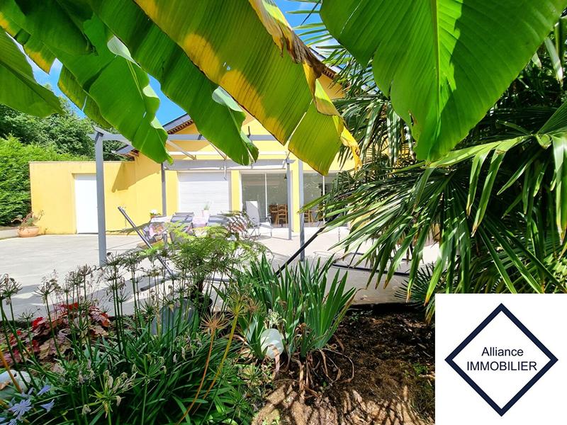 Maison - 196 m² - 7 pièces