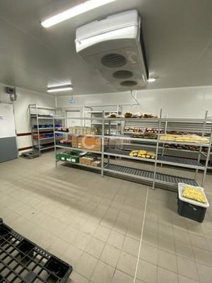 Local d'activité / Entrepôt - 1 250 m²