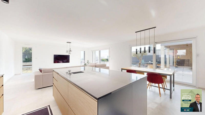 Maison - 170 m² - 6 pièces