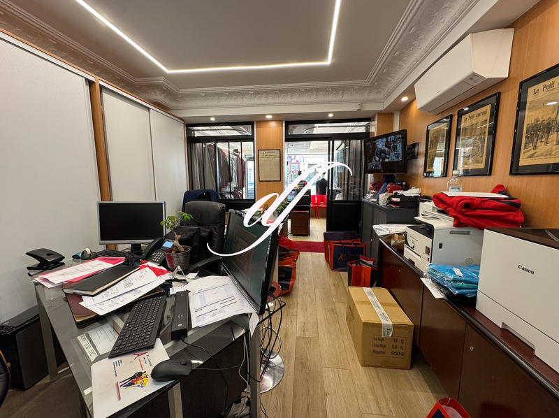 Local commercial - 132 m²