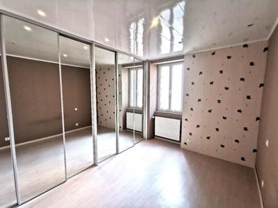 Appartement - 80 m² - 3 pièces