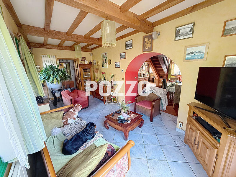 Maison - 113 m² - 6 pièces