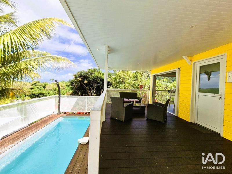 Maison - 249 m² - 10 pièces