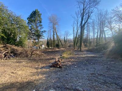 Terrain - 2 000 m²