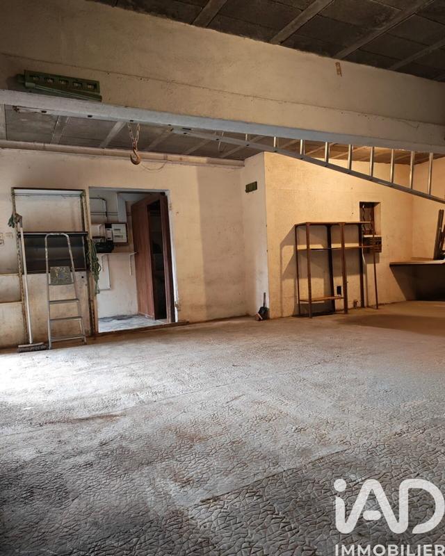 Maison - 190 m² - 11 pièces