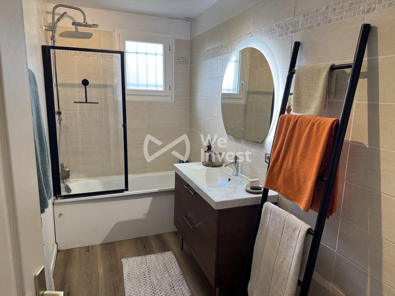 Maison traditionnelle - 115 m² - 6 pièces