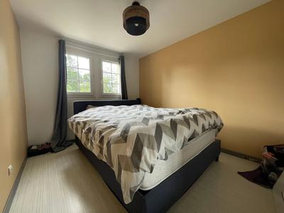 Maison - 88 m² - 5 pièces