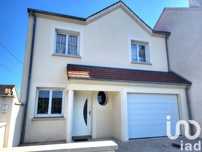 Maison - 102 m² - 5 pièces