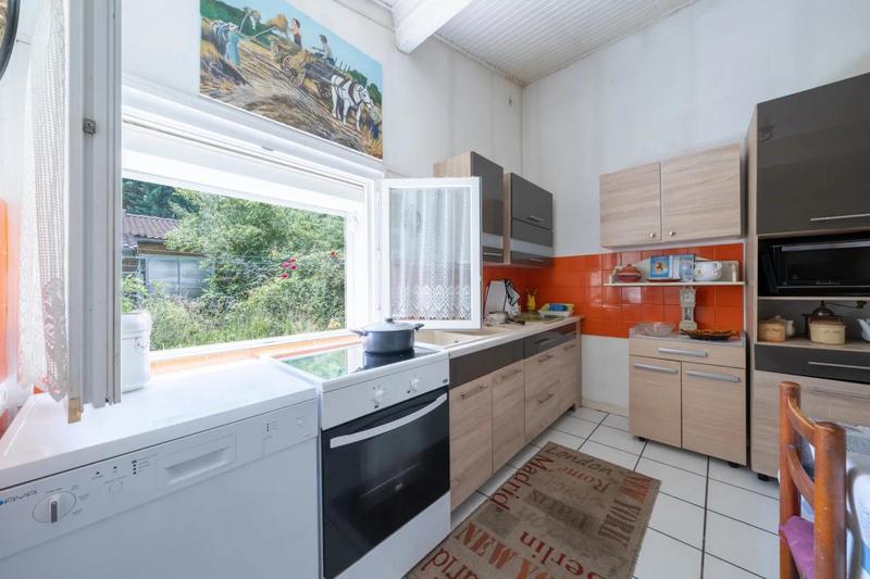 Maison - 288 m² - 7 pièces